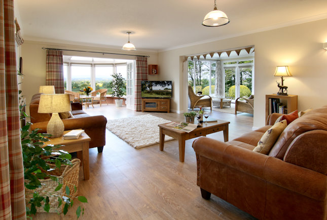 Living room, White Lodge Holiday Cottage, Herefordshire